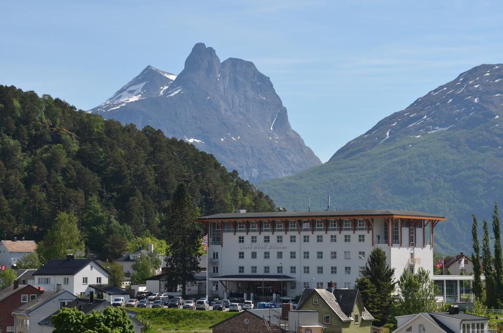 Grand Hotel – by Classic Norway Hotels Åndalsnes Exterior foto